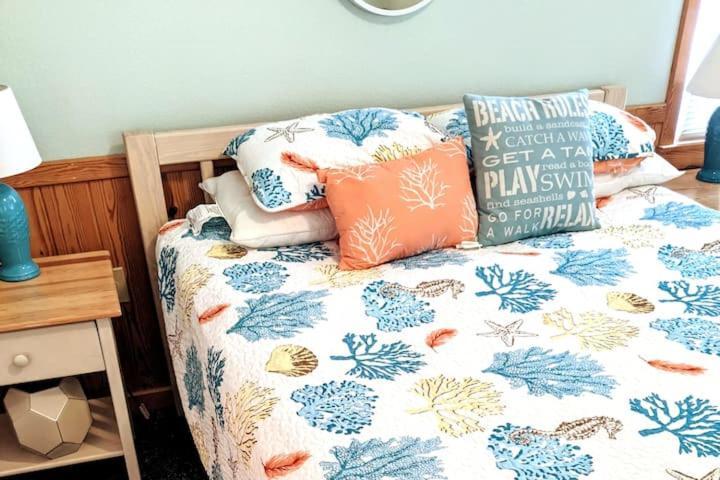 Amazing Ocean View-newly Renovated Modern Oasis Holiday home Avon